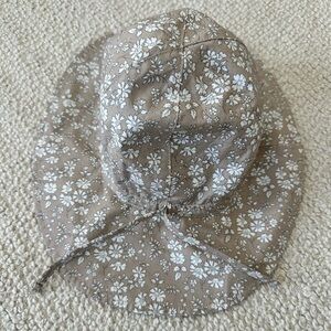 EURO BRAND HAT | 2-3y | EUC LIBERTY OF LONDON